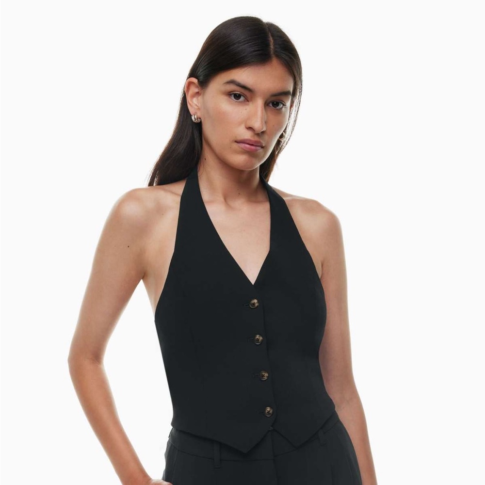 Aritzia Wilfred Vito Vest size 6. Brand new with tags. Never worn